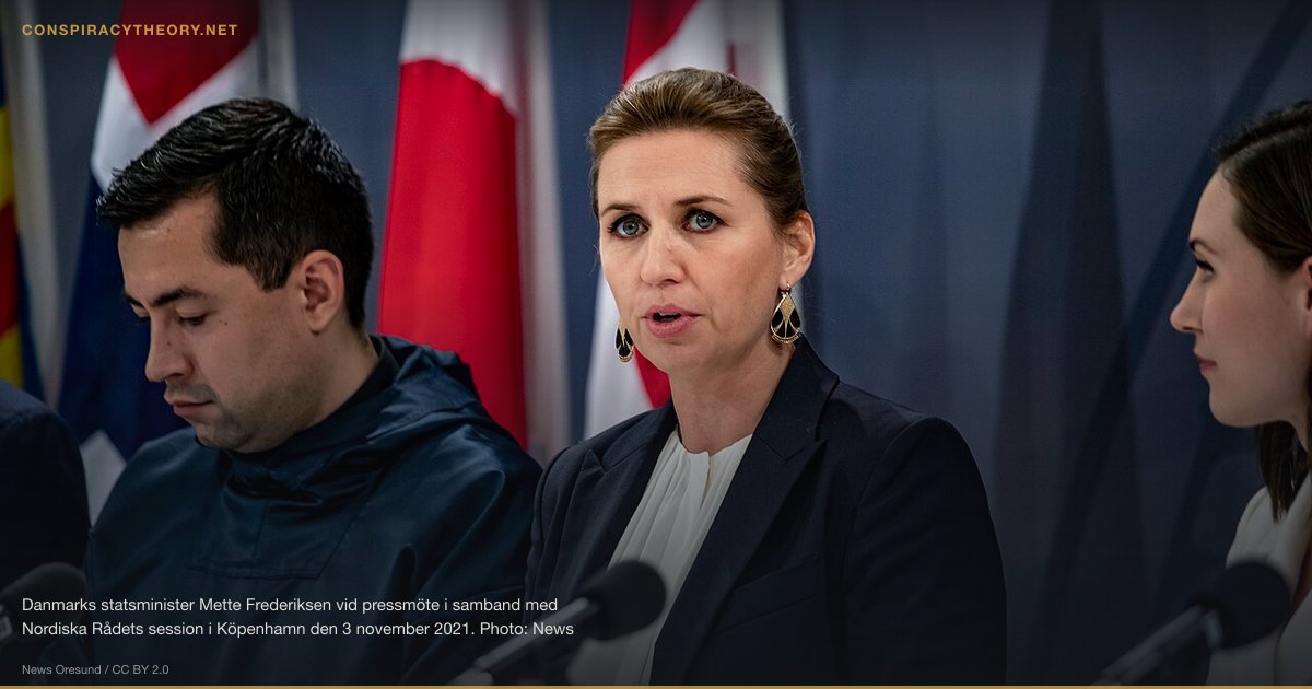 Trump Greenland Purchase Conspiracy (2019-08) — Danmarks statsminister Mette Frederiksen vid pressmöte i samband med Nordiska Rådets session i Köpenhamn den 3 november 2021. Photo: News Øresund - Erik Ottosson © News Øresund - Erik Ottosson (CC BY 3.0). Detta verk av News Øresund är licensierat under en Creative Commons Erkännande 3.0 Unported-licens (CC BY 3.0). Bilden får fritt publiceras under förutsättning att källa anges. .The picture can be used freely under the prerequisite that the source is given. News Øresund, Malmö, Sweden News Øresund är en oberoende regional nyhetsbyrå som är en del av det oberoende dansk-svenska kunskapscentrat Øresundsinstituttet.. <a href="http://www.newsoresund.org" rel="noreferrer nofollow">www.newsoresund.org</a>. <a href="http://www.oresundsinstituttet.org" rel="noreferrer nofollow">www.oresundsinstituttet.org</a>