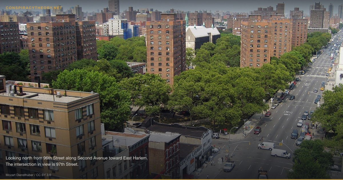 Tupac Lives in Cuba (1996) — Looking north from 96th Street along Second Avenue toward East Harlem. The intersection in view is 97th Street.