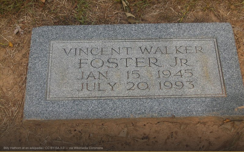 I took photo on Aug. 7, 2008.Billy Hathorn (talk) 23:06, 10 September 2008 (UTC) — related to Vince Foster Murder Conspiracy